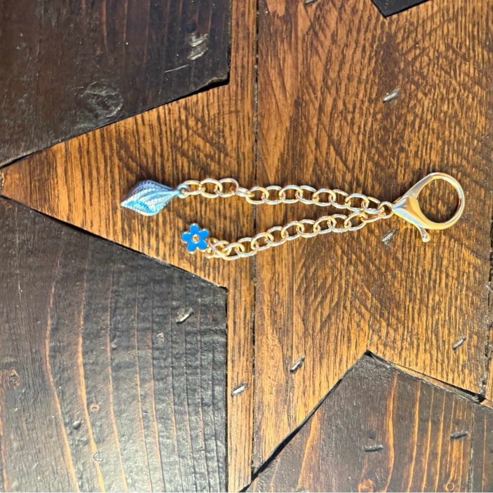 Gold Chain Keyring with Blue Flower Charm